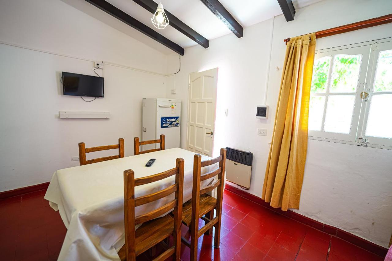 Complejo Puertas Rosas Lägenhet Villa Carlos Paz Exteriör bild
